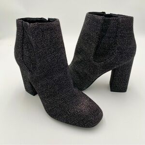 Marc Fisher Gemi Silver Metallic Chunky Heeled Ankle Boots Booties‎ 9.5 (NWOT)